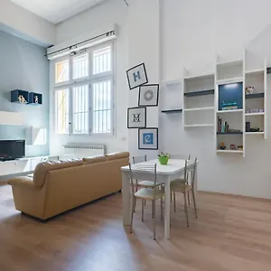 Loft P.ta Pispini: Near Piazza Del Campo W/parking Siena